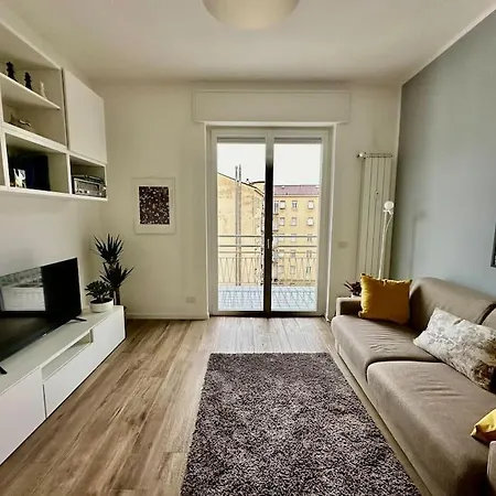 Light Star Apartment Como