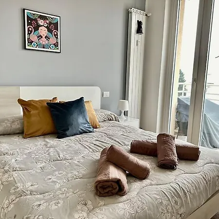 Apartment Light Star